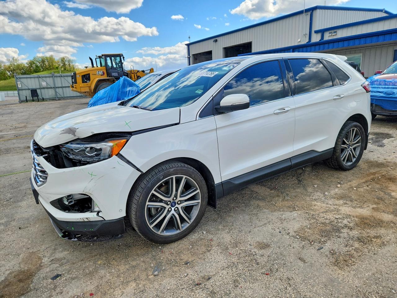Salvage Ford Edge Image