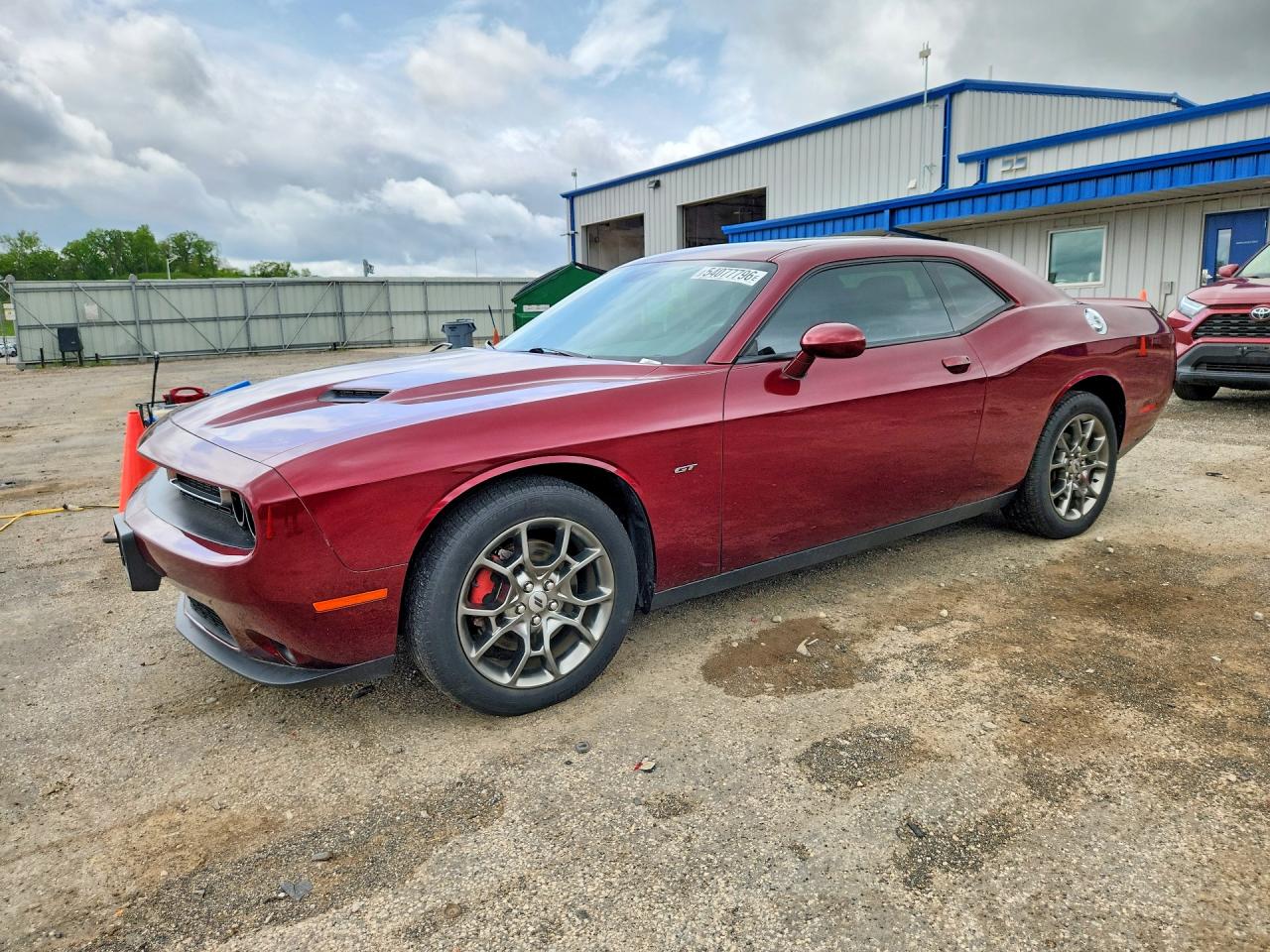 Salvage Dodge Challenger Image