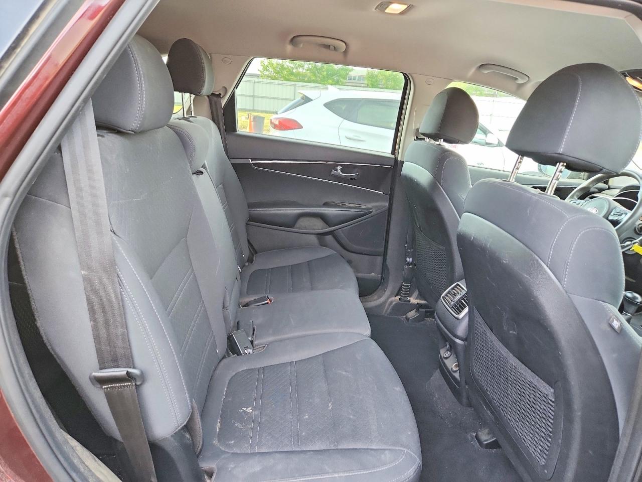 Kia Sorento Lx V6