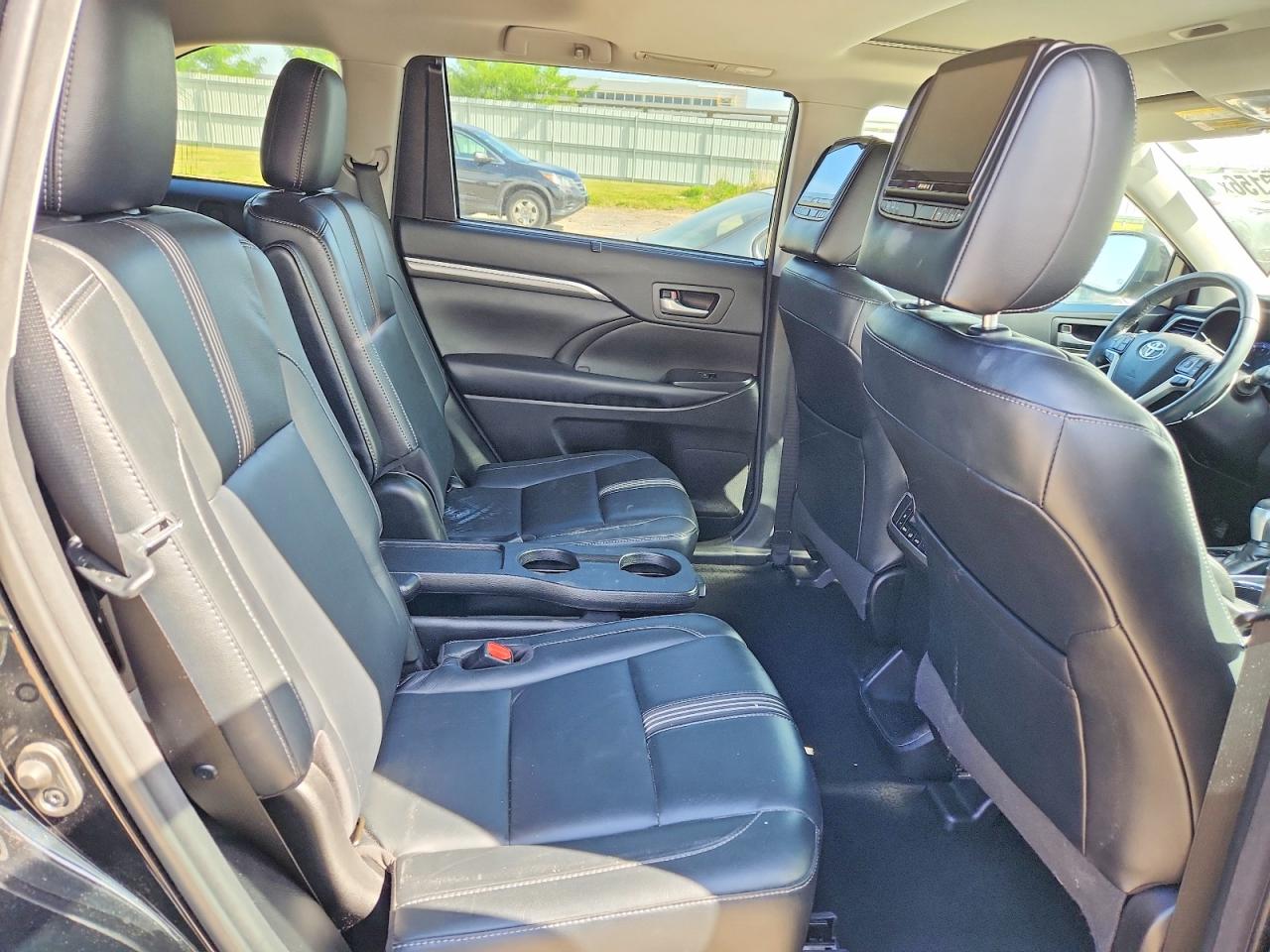 Toyota Highlander Se