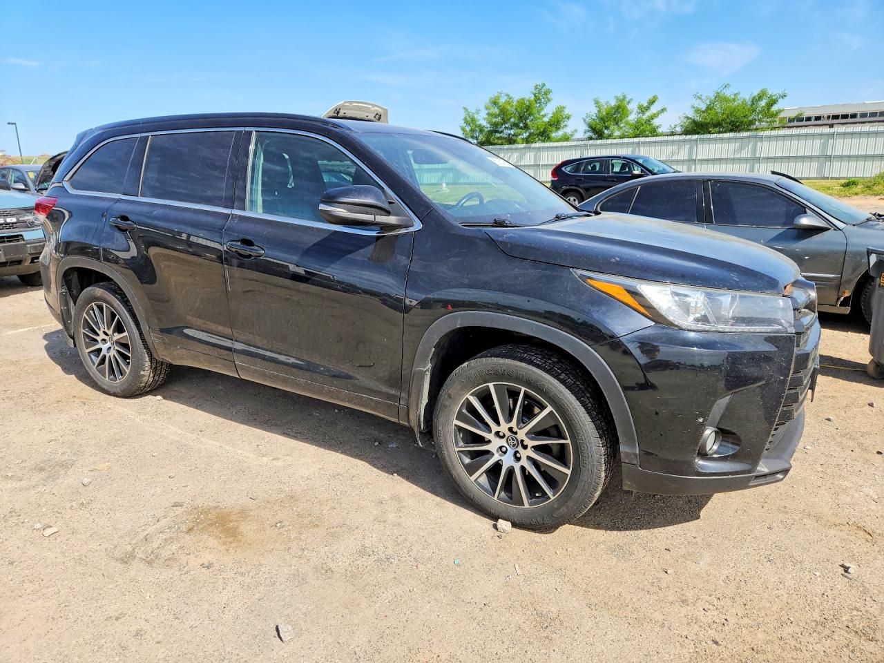 Toyota Highlander Se