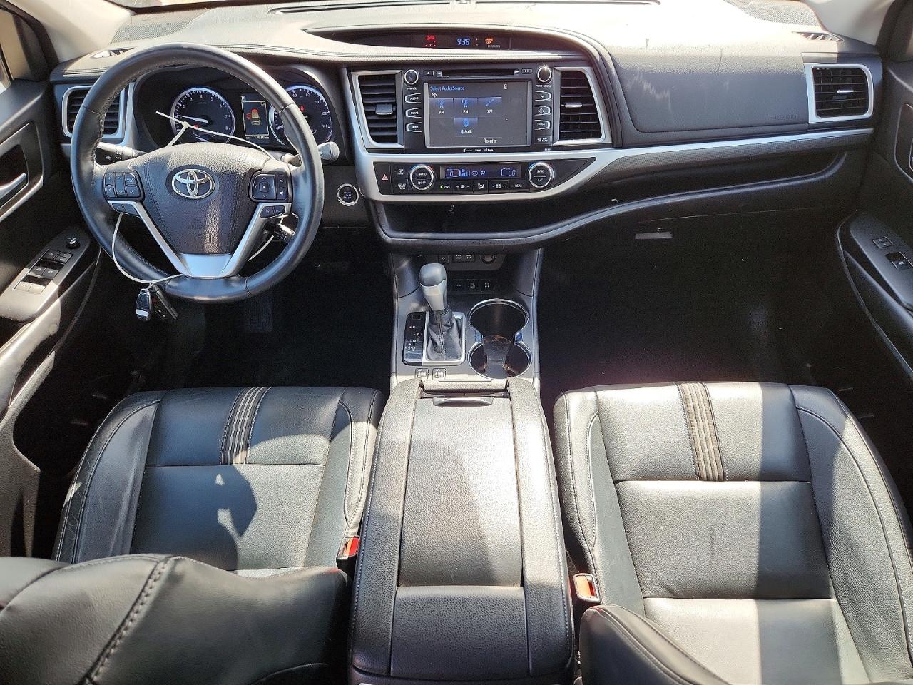 Toyota Highlander Se