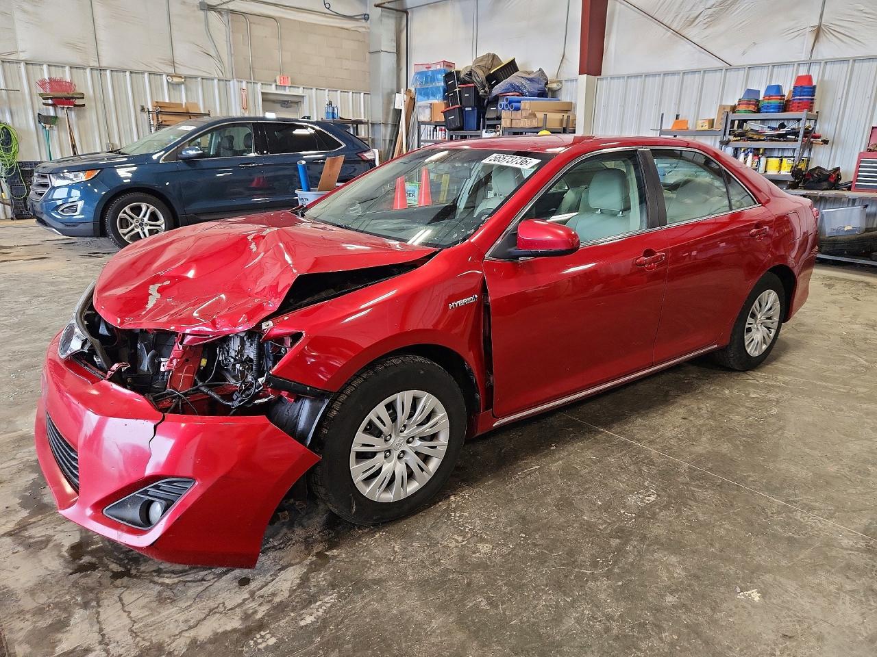 Salvage Toyota Camry Image