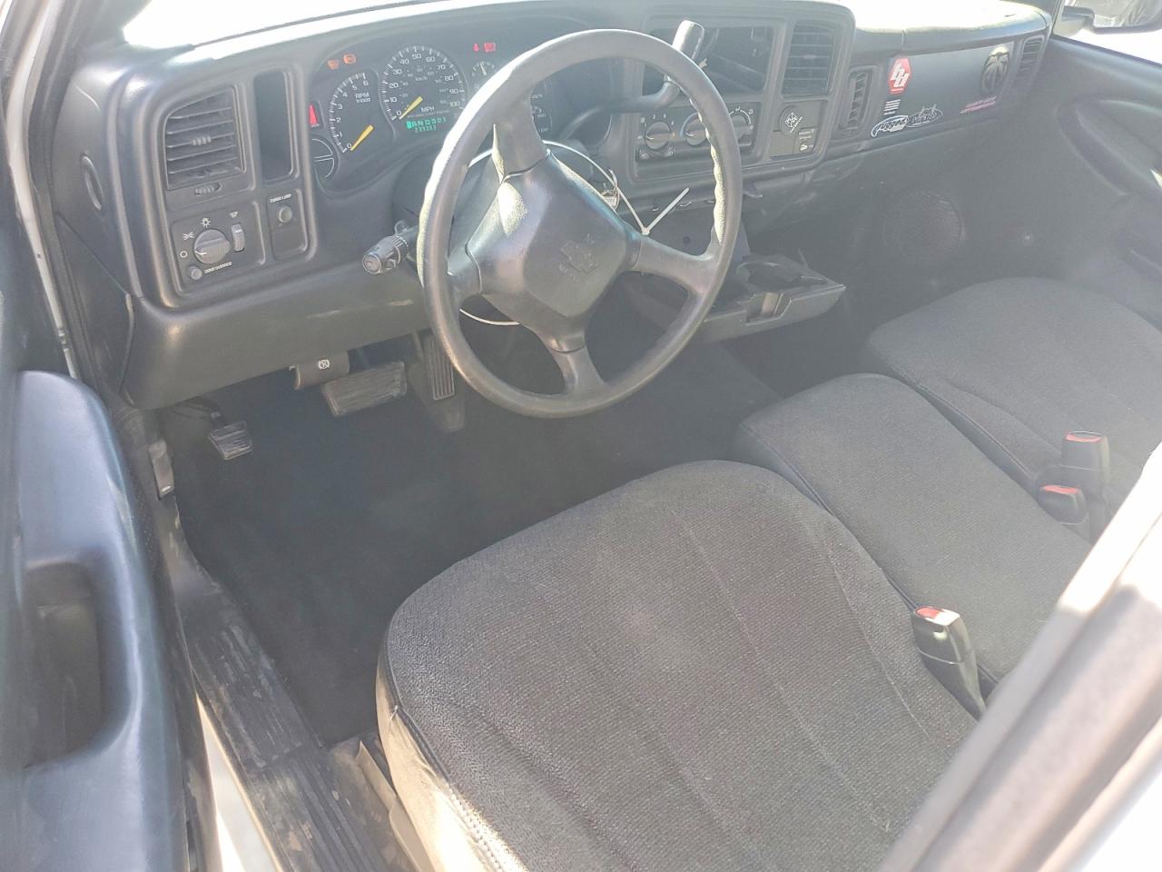 Chevrolet Silverado C1500