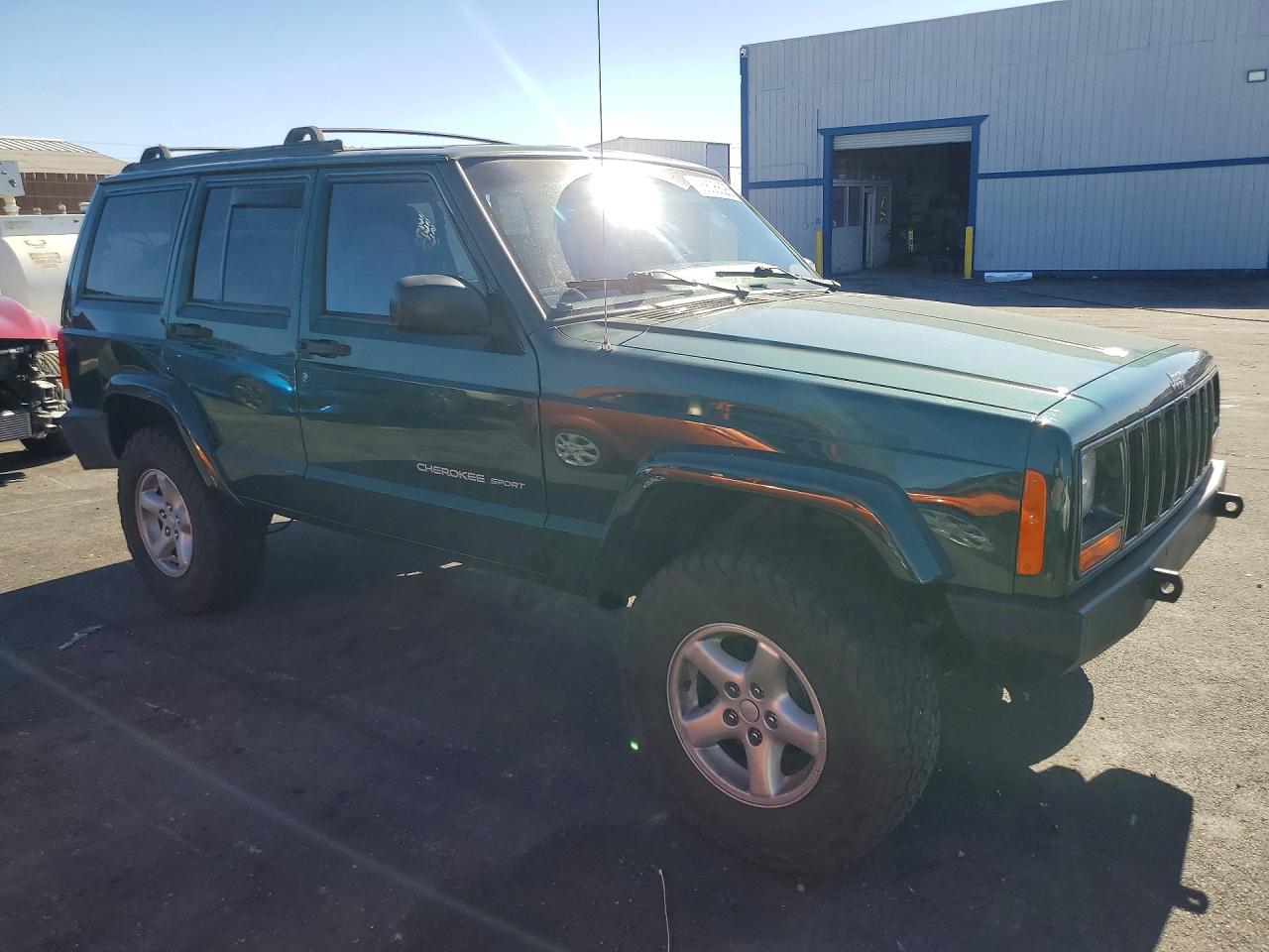 Jeep Cherokee Sport