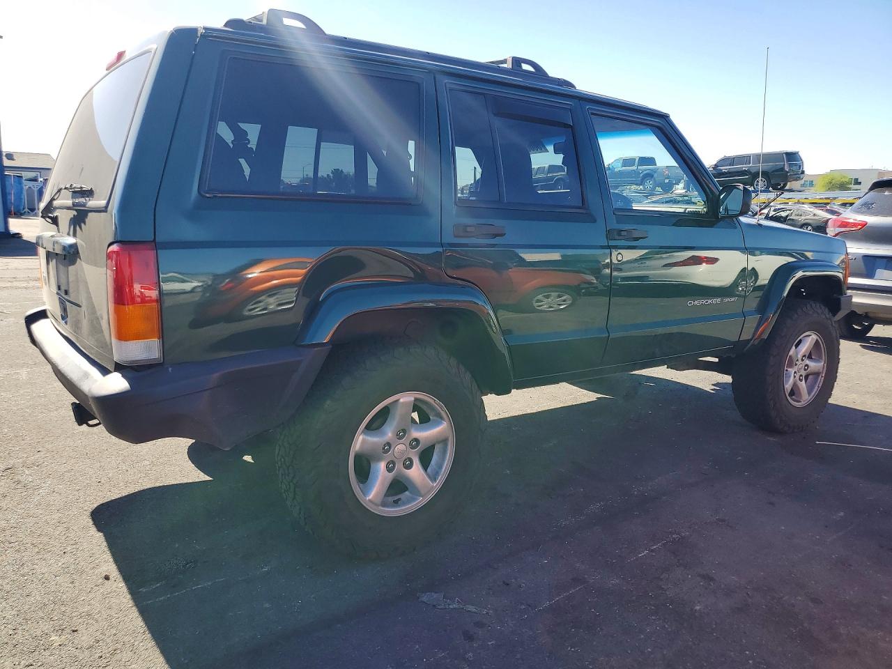 Jeep Cherokee Sport