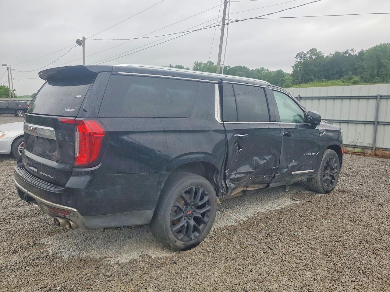 GMC Yukon Denali