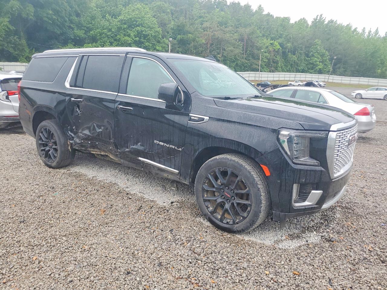 GMC Yukon Denali