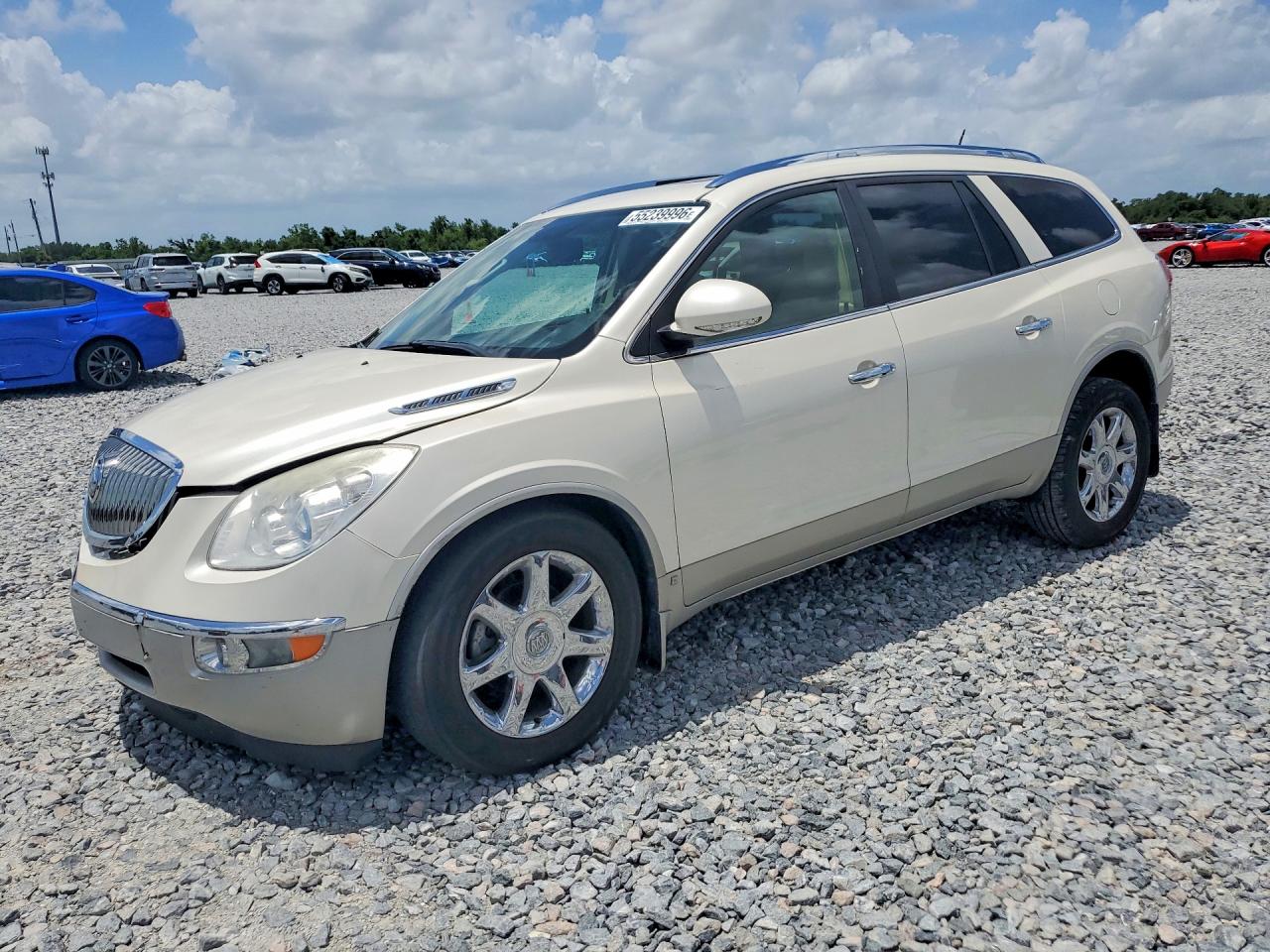Salvage Buick Enclave Image