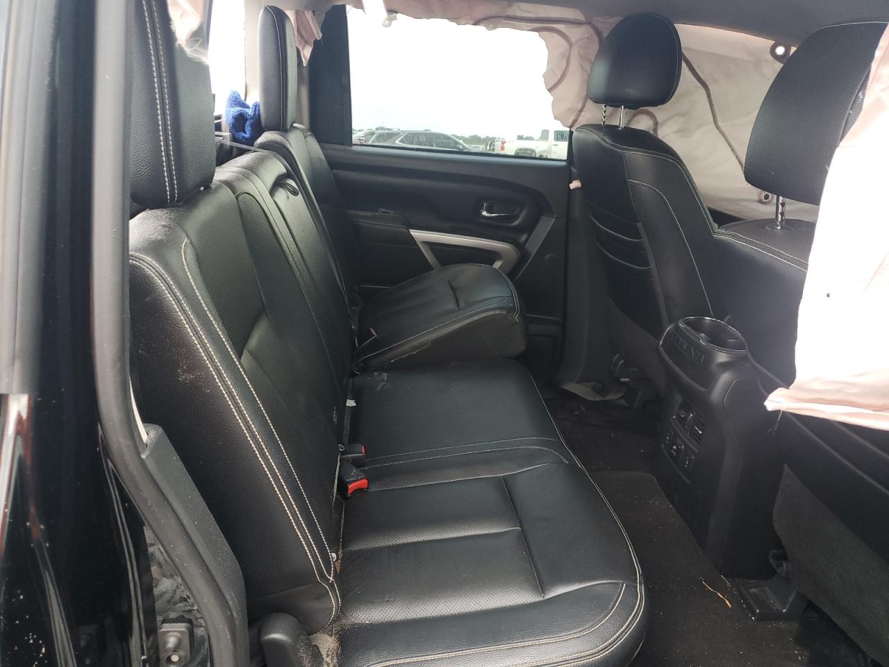 Nissan Titan Sl