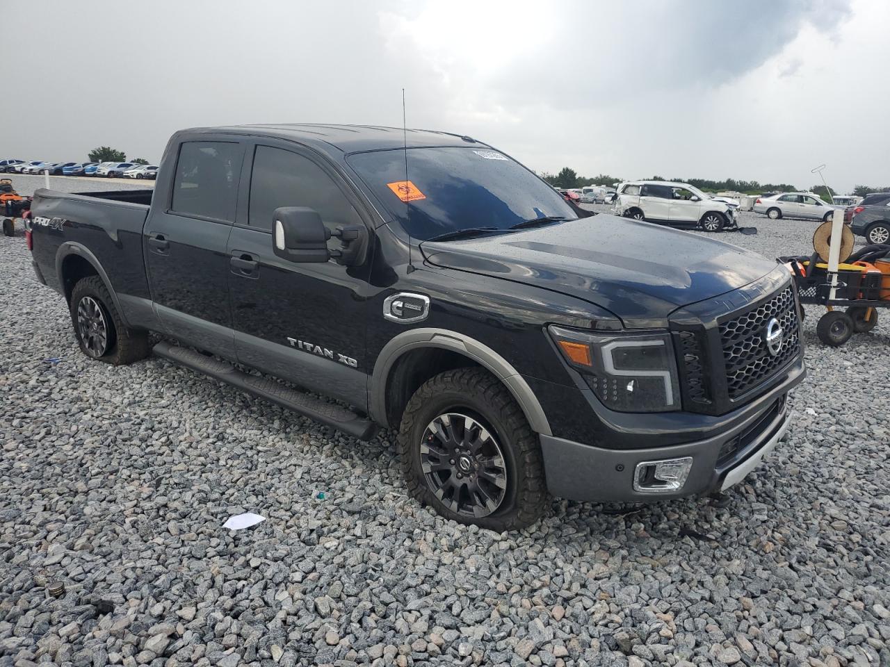 Nissan Titan Sl