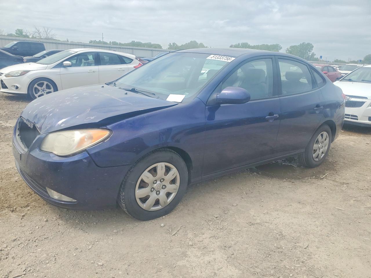 Salvage Hyundai ELANTRA Image