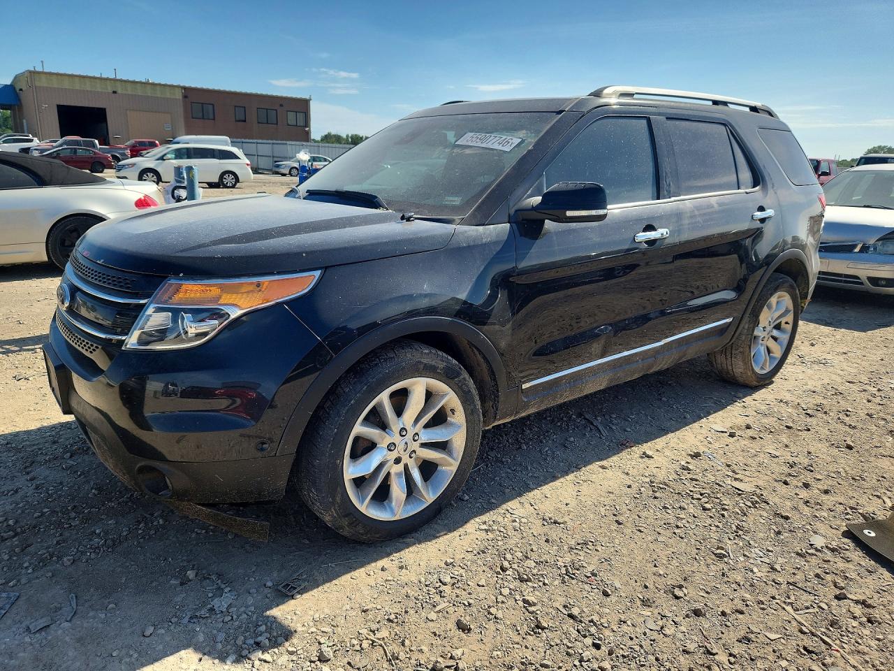 Salvage Ford Explorer Image