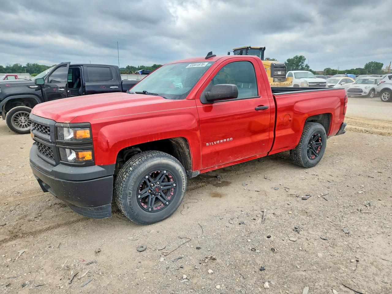 Salvage Chevrolet Silverado Image