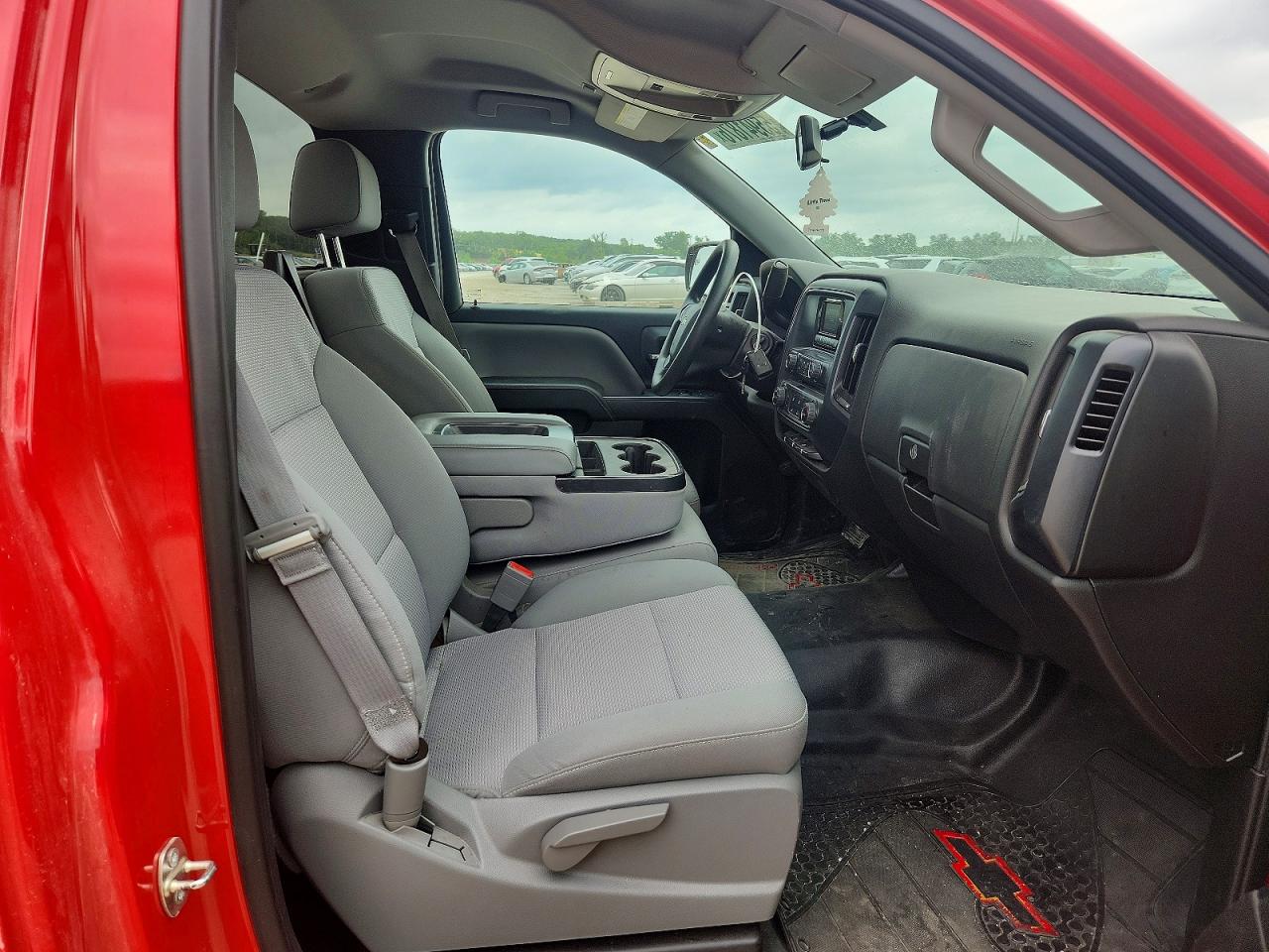 Chevrolet Silverado C1500