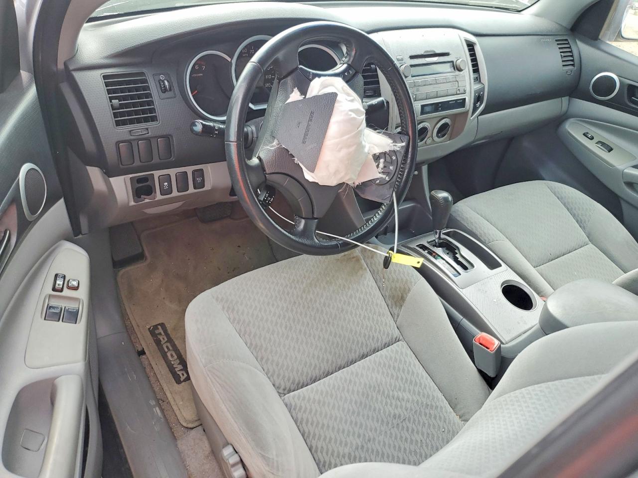 Toyota Tacoma