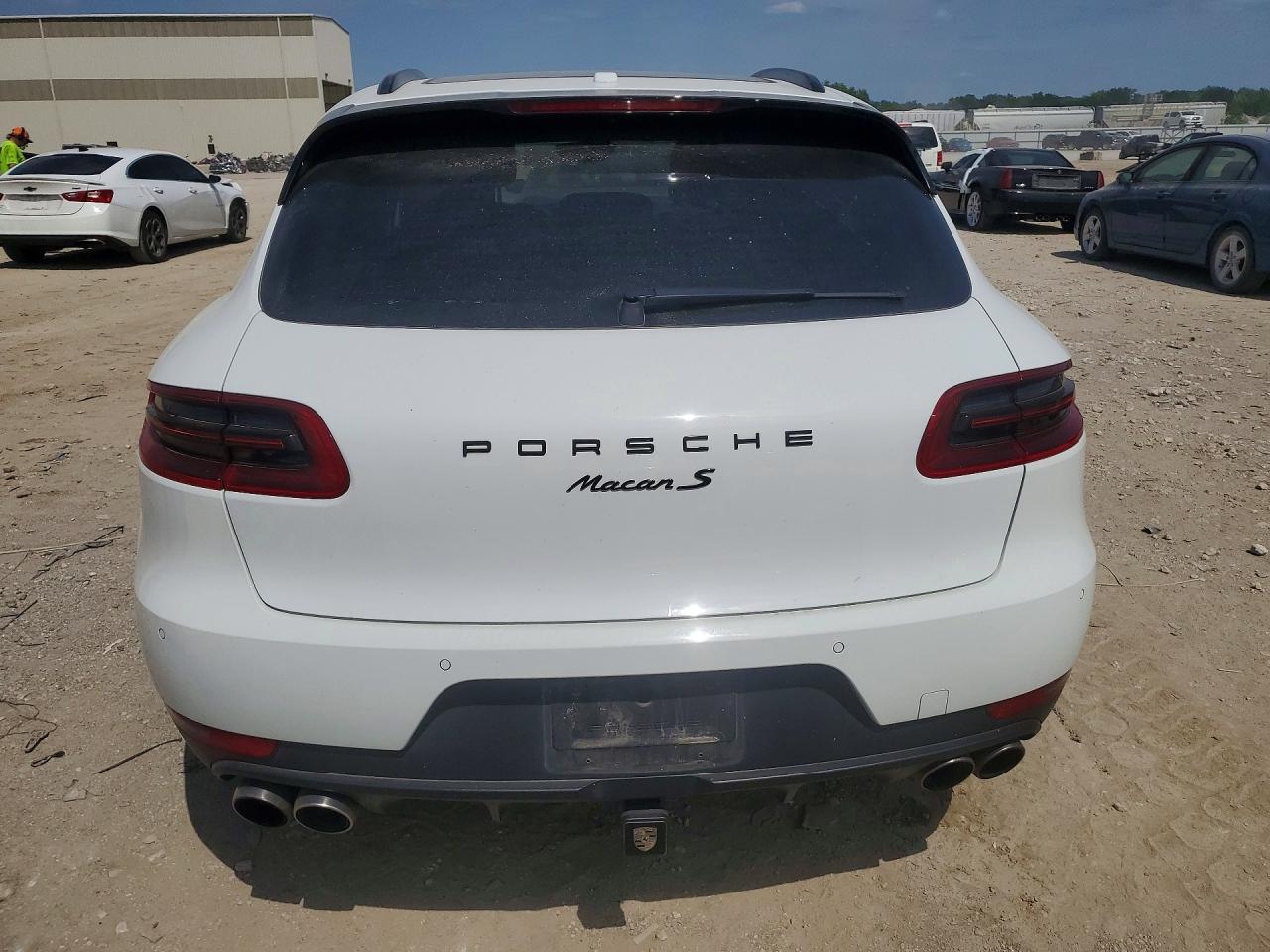 Porsche Macan S