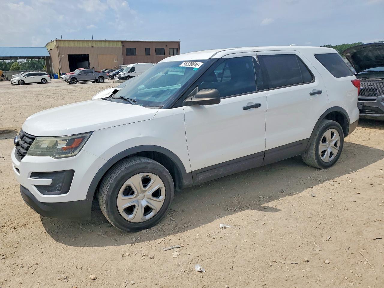Salvage Ford Explorer Image