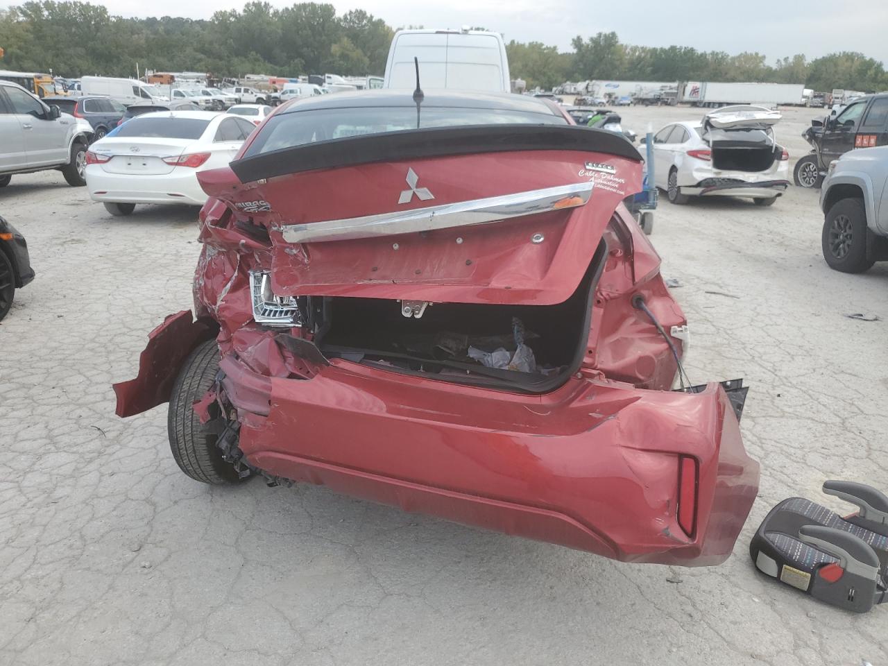 Mitsubishi Mirage G4 Es