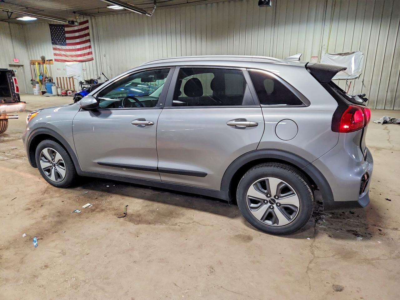 Kia Niro Lx