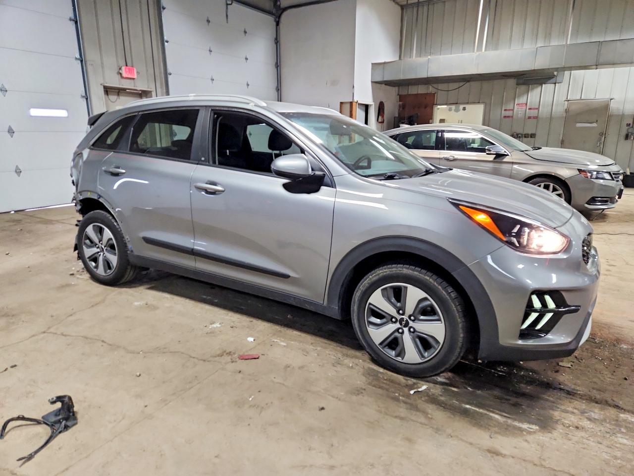 Kia Niro Lx