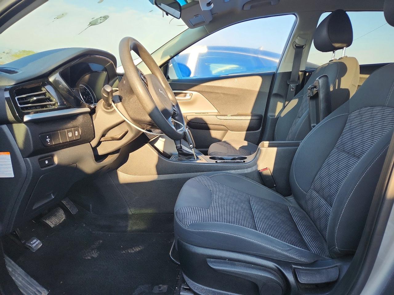 Kia Niro Lx