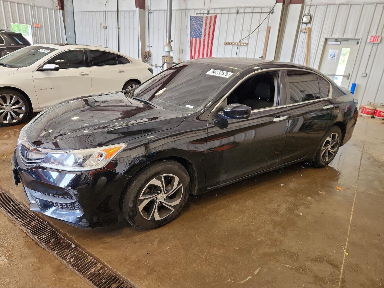 Salvage Honda Accord Image