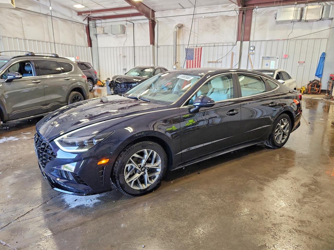 Salvage Hyundai SONATA Image