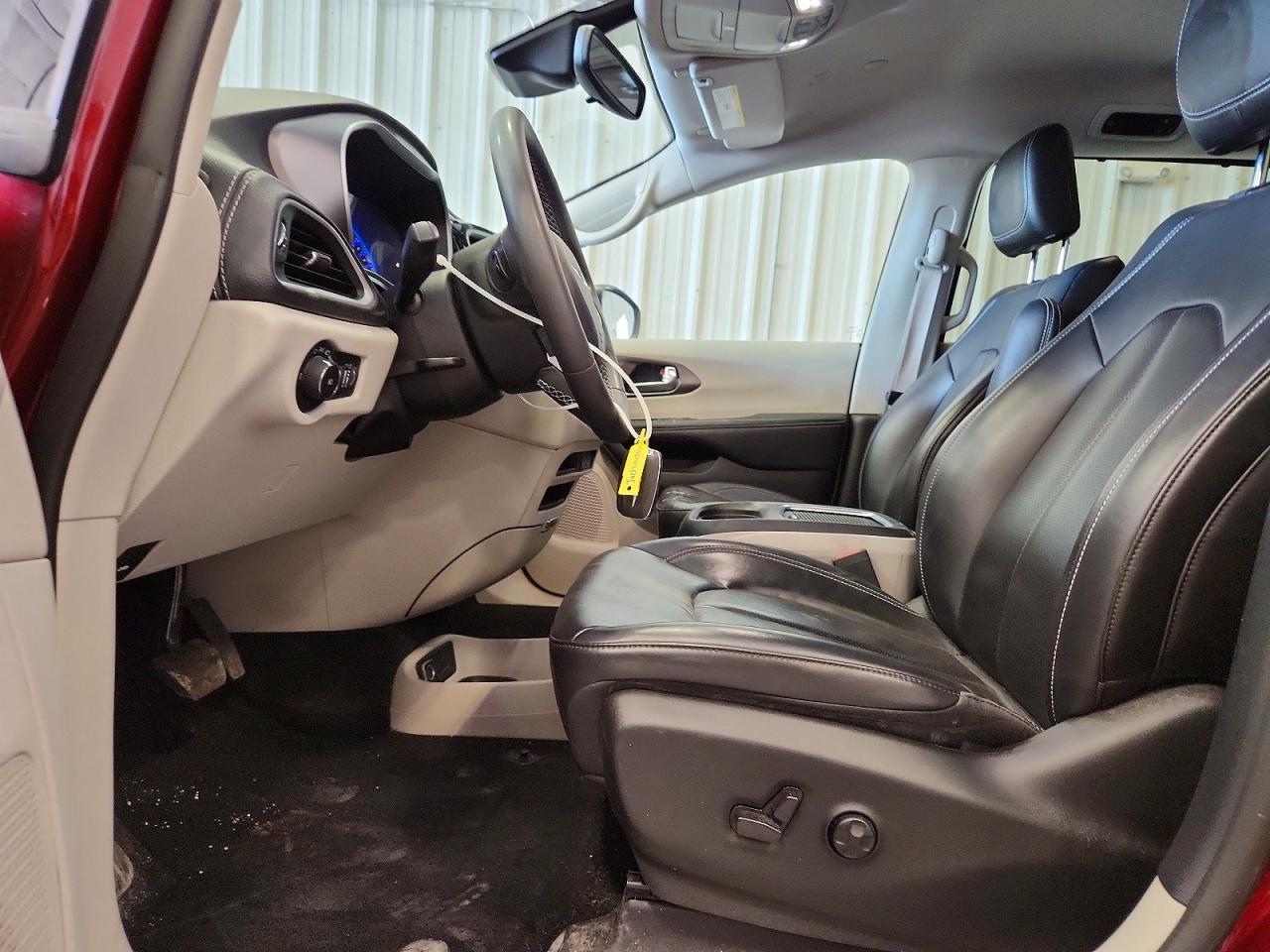 Chrysler Pacifica Touring L