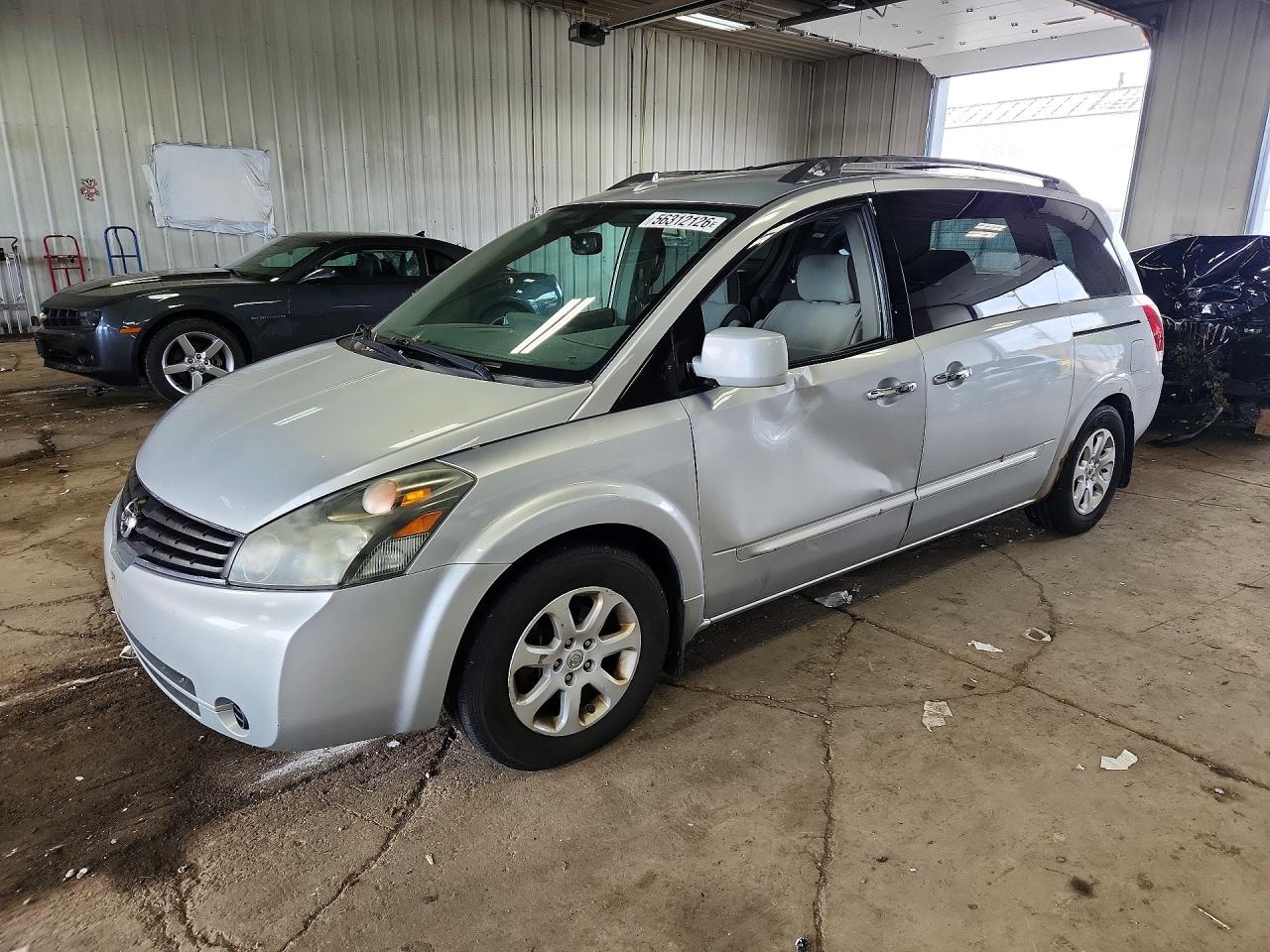 Salvage Nissan Quest Image