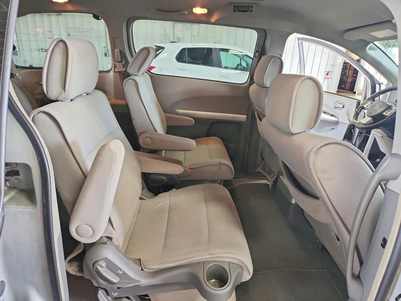 Nissan Quest 3.5