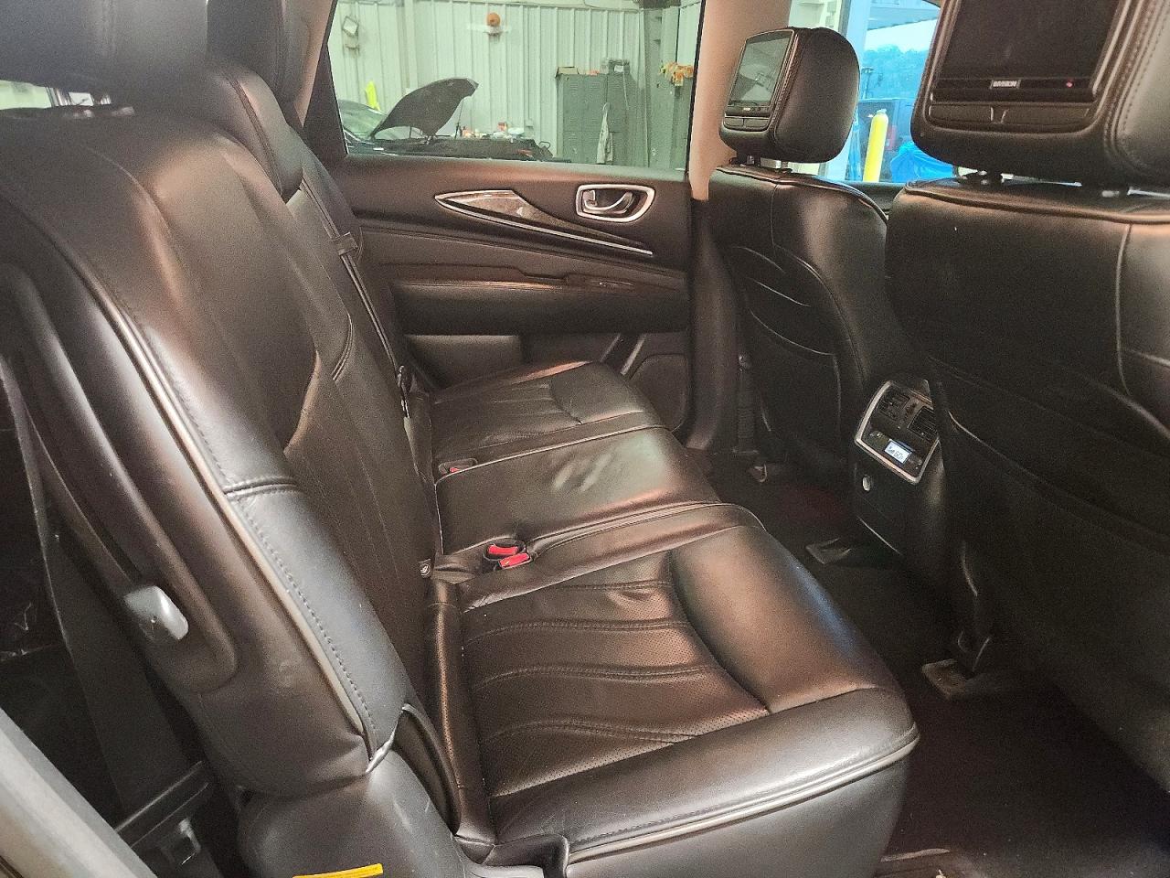 INFINITI Qx Base
