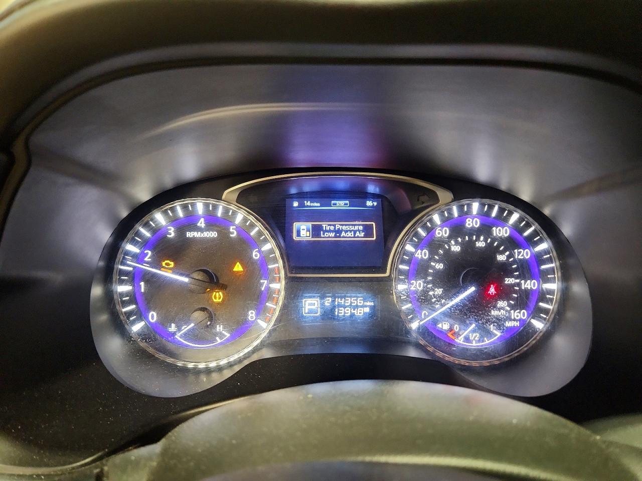 INFINITI Qx Base