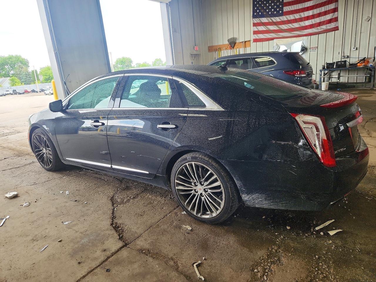 Cadillac XTS Platinum