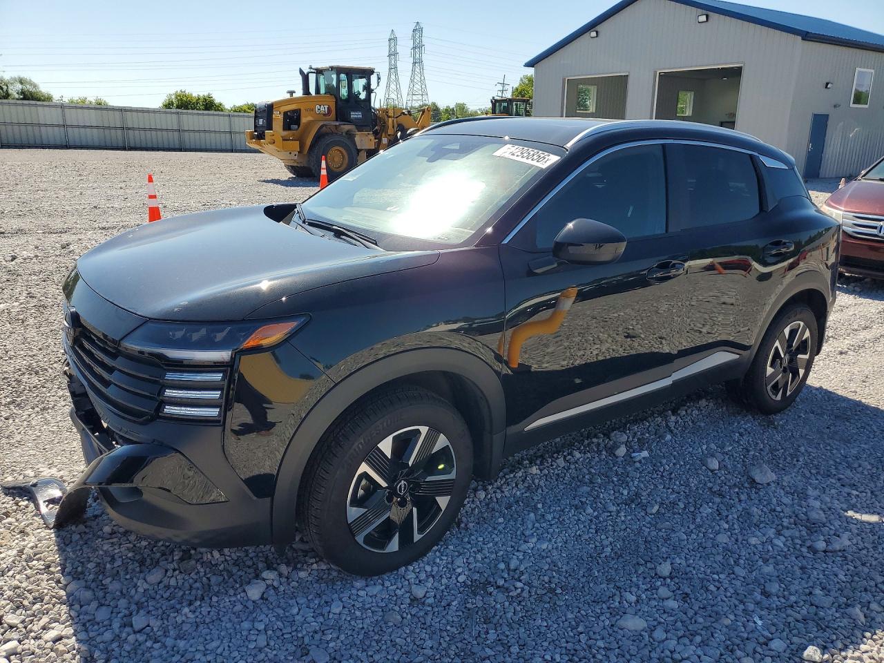 Salvage Nissan Kicks Image