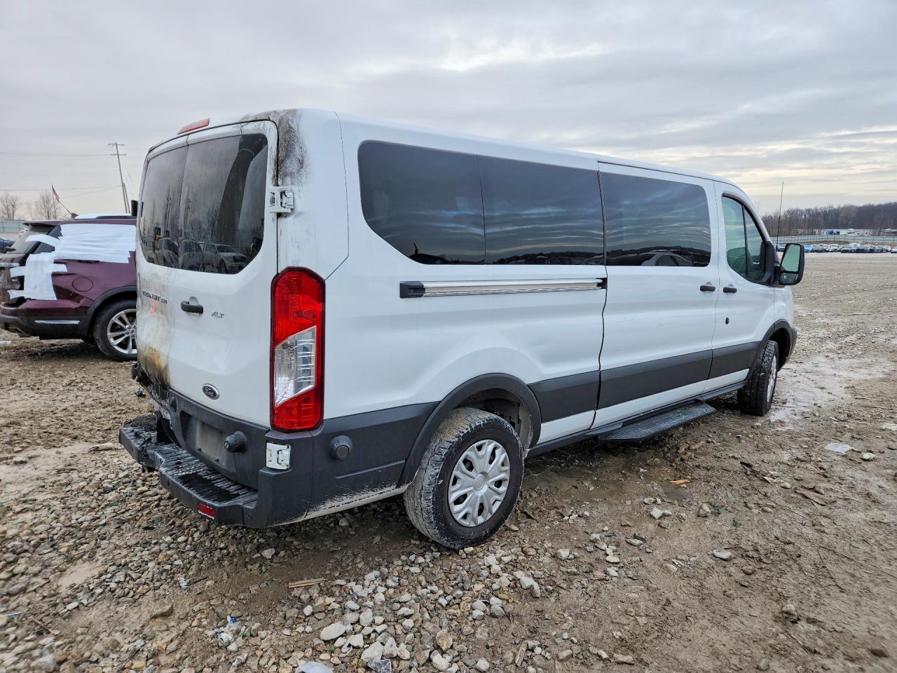 Ford Transit T-350