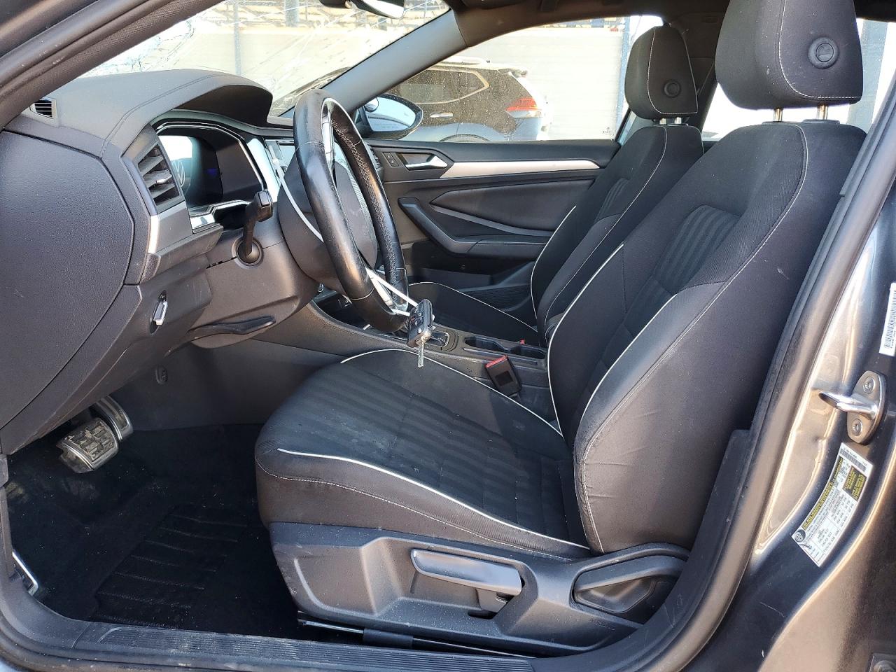 Volkswagen Jetta Sport