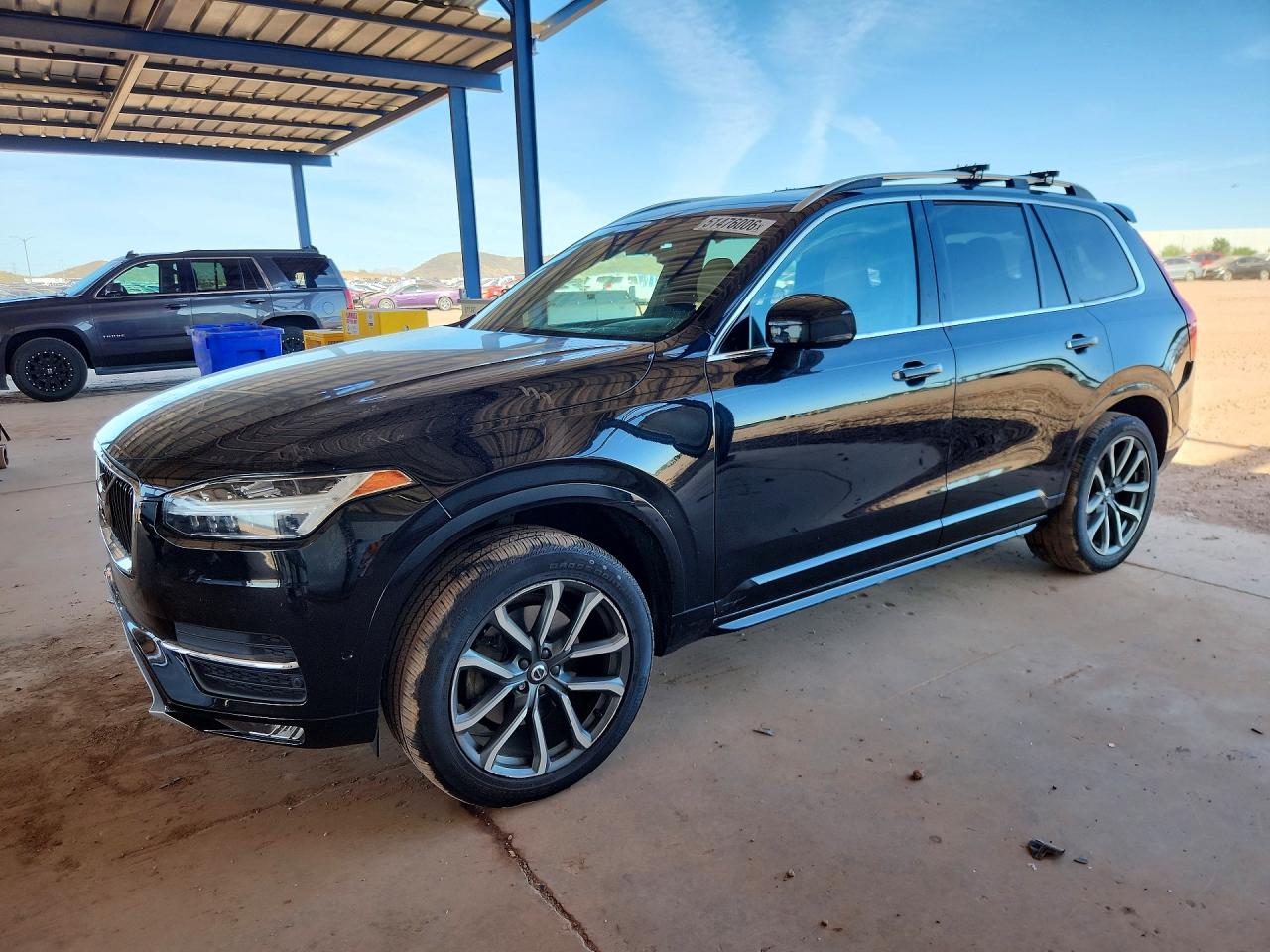 Salvage Volvo XC90 Image