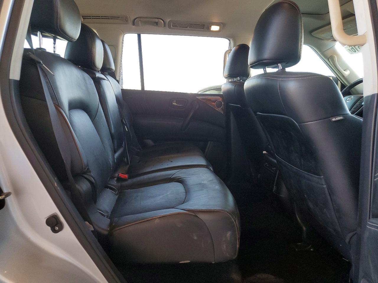 Nissan Armada Sl