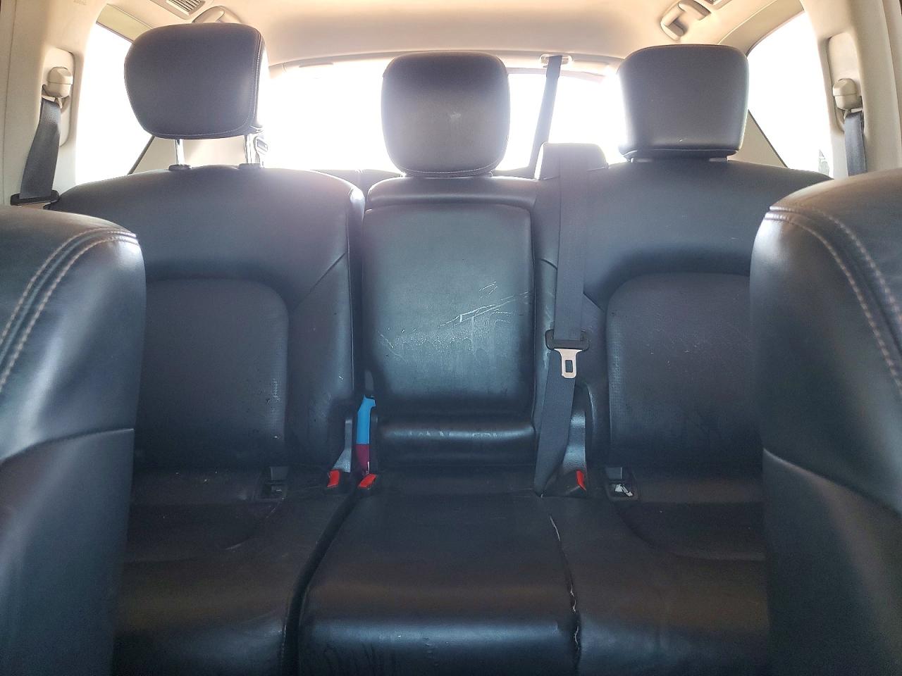 Nissan Armada Sl