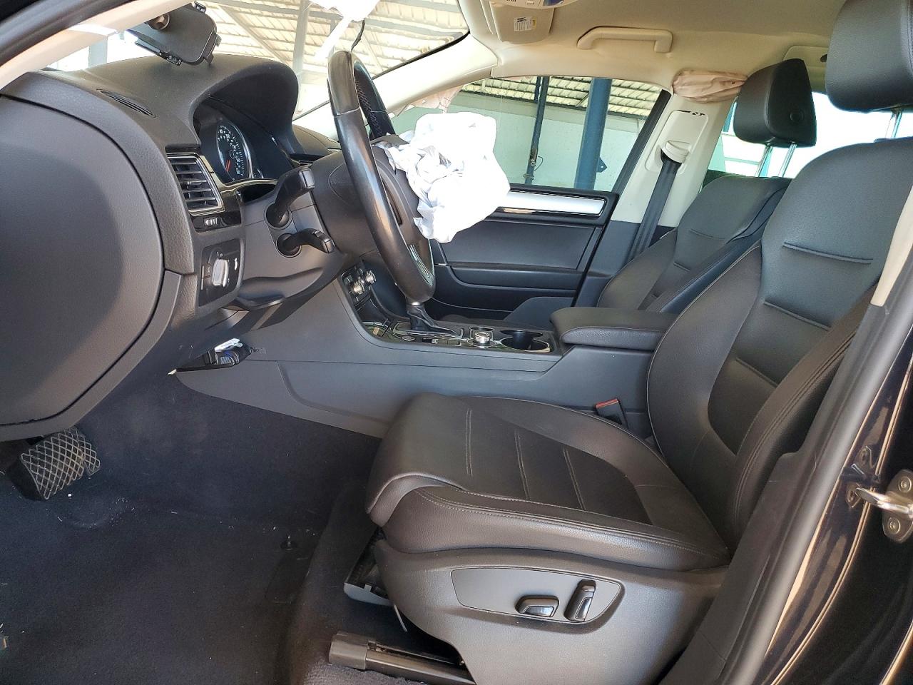 Volkswagen Touareg Sport