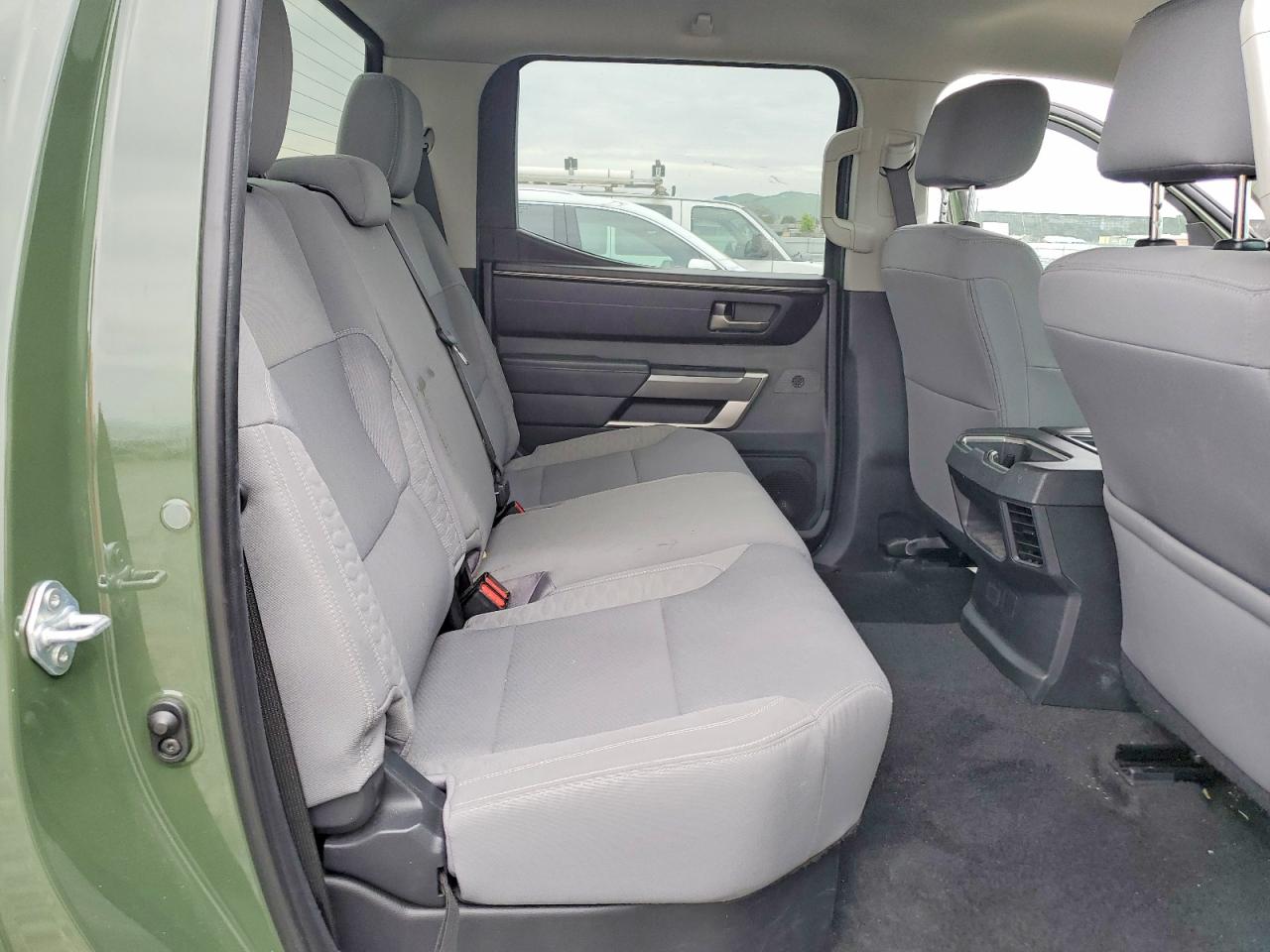 Toyota Tundra Sr5