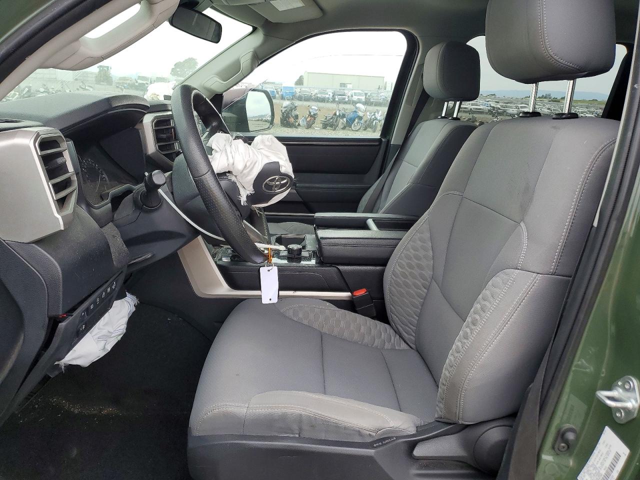 Toyota Tundra Sr5