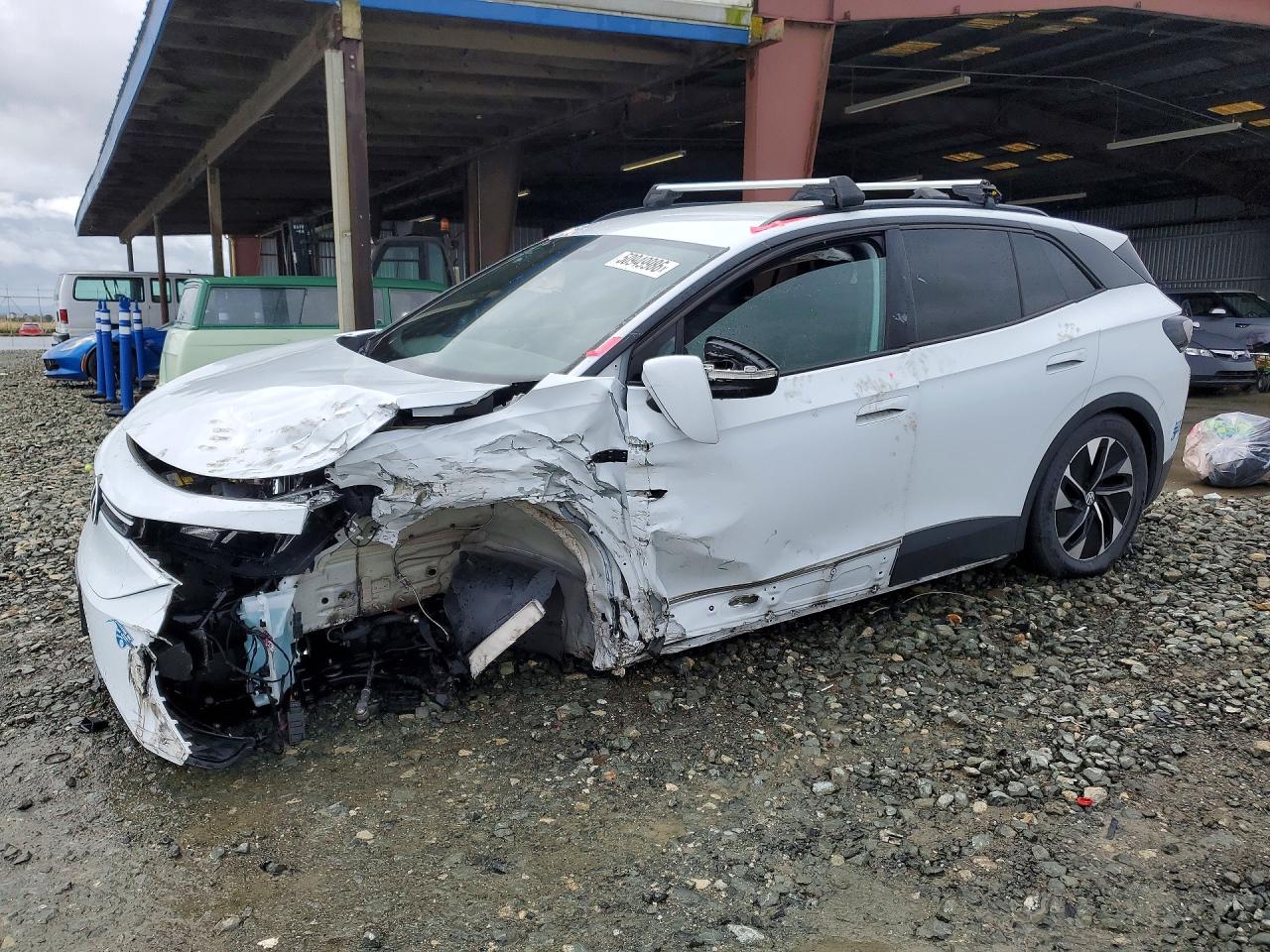 Salvage Volkswagen ID.4 Image