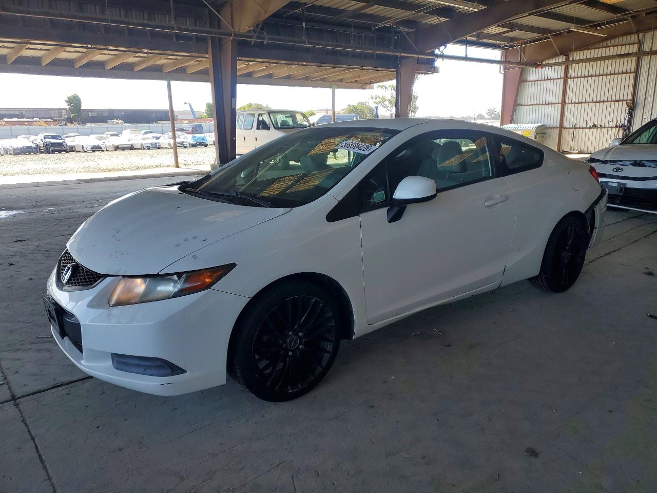 Salvage Honda Civic Image
