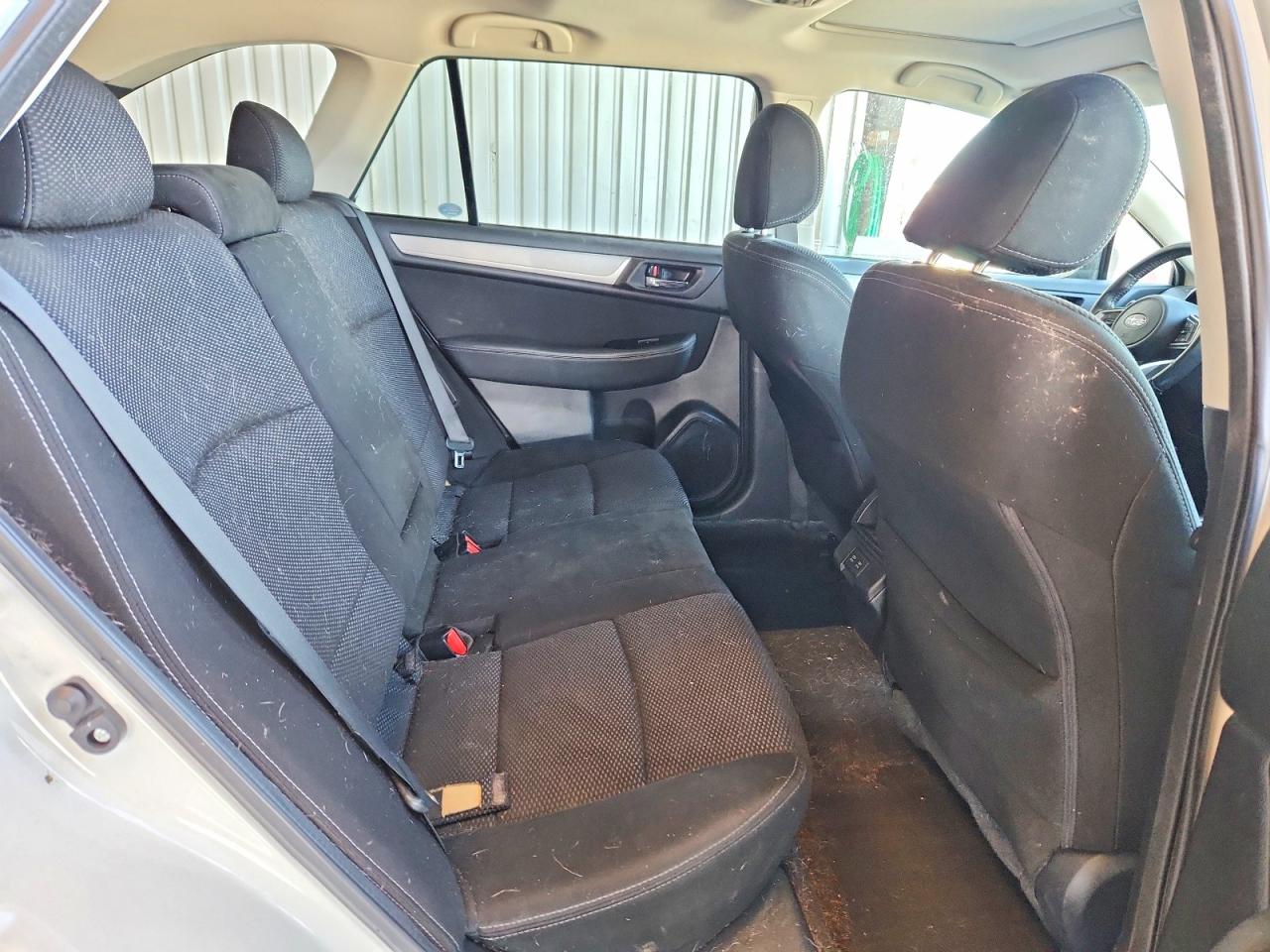Subaru Outback 2.5i Premium