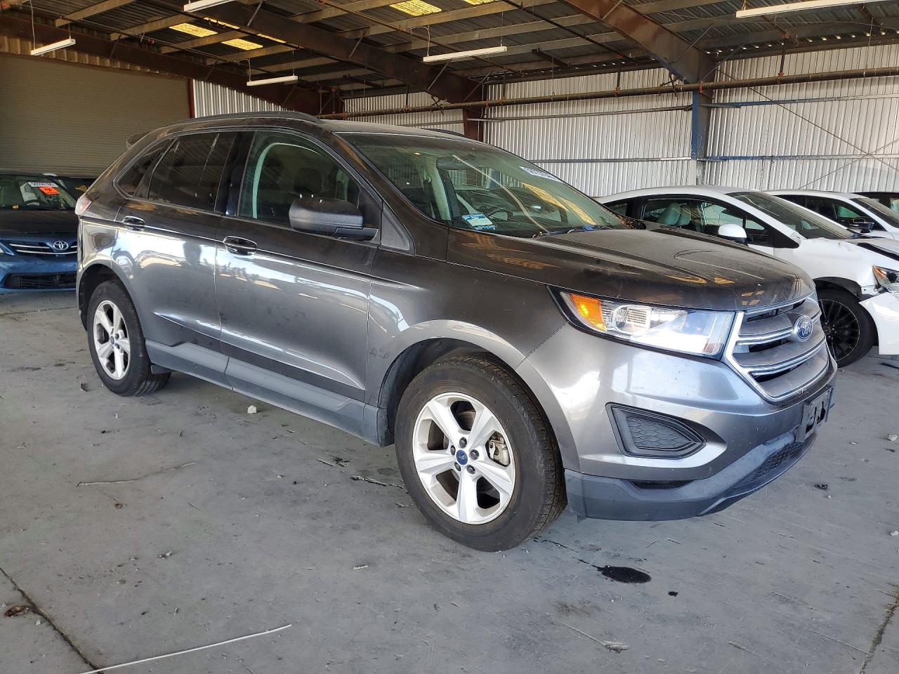 Ford Edge Se