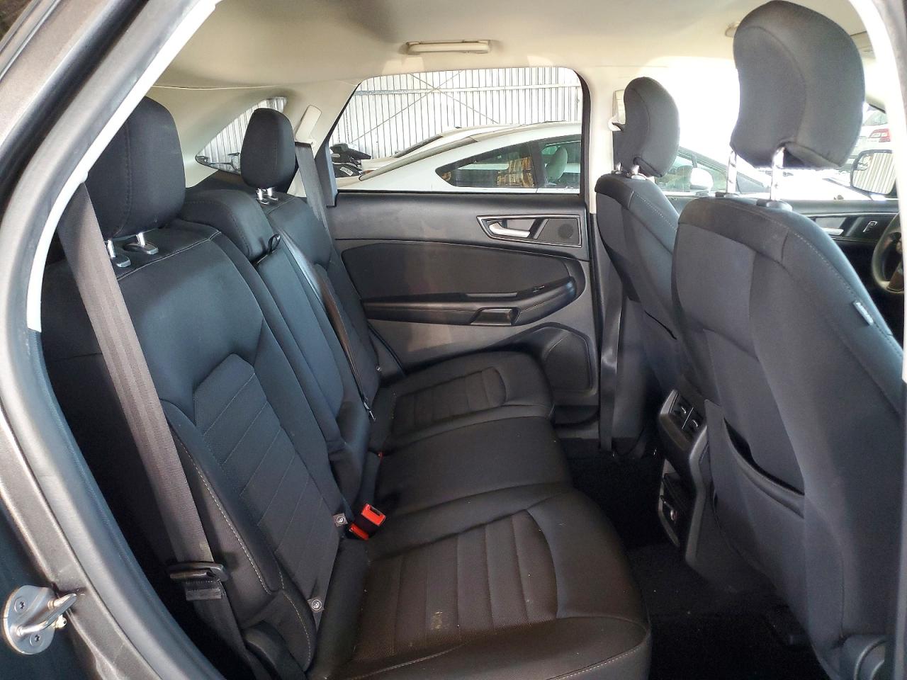 Ford Edge Se