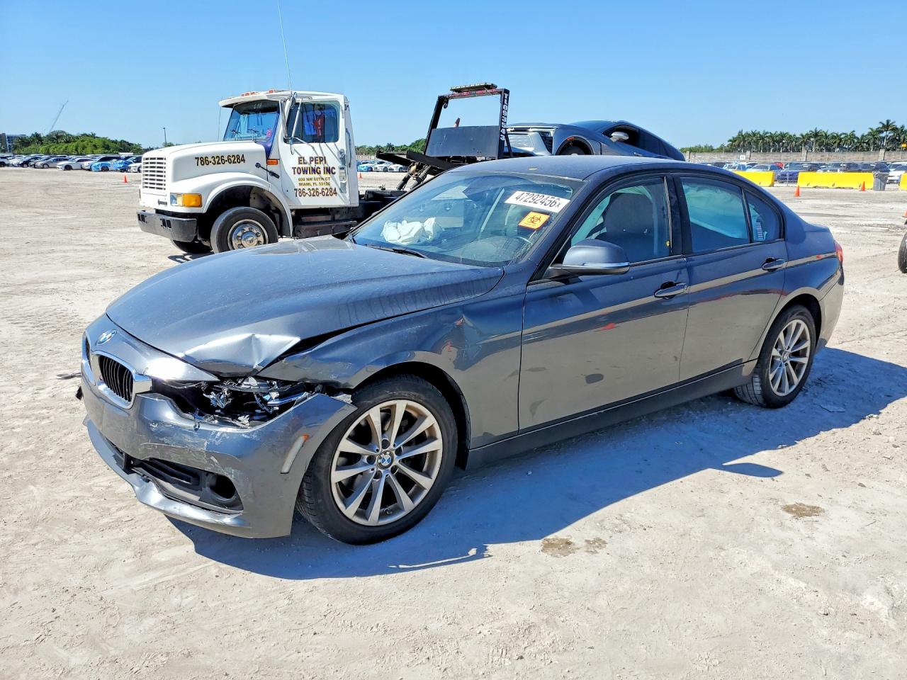 Salvage BMW 3 Series Image