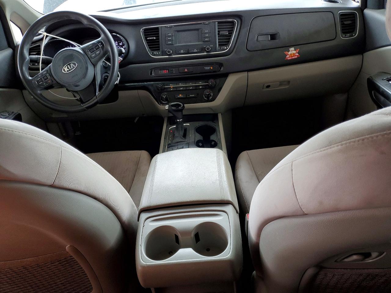 Kia Sedona Lx